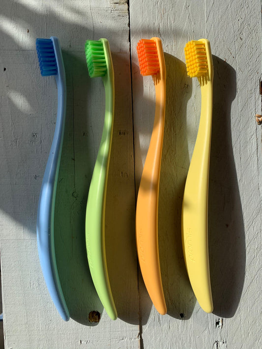 For a Green Smile: Guides To Eco-Friendly Toothbrushes.